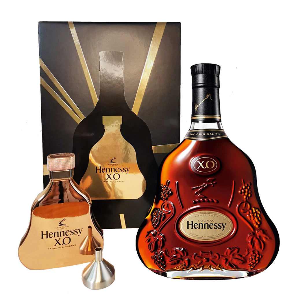 Hennessy XO Cognac with Golden Flask 700ml